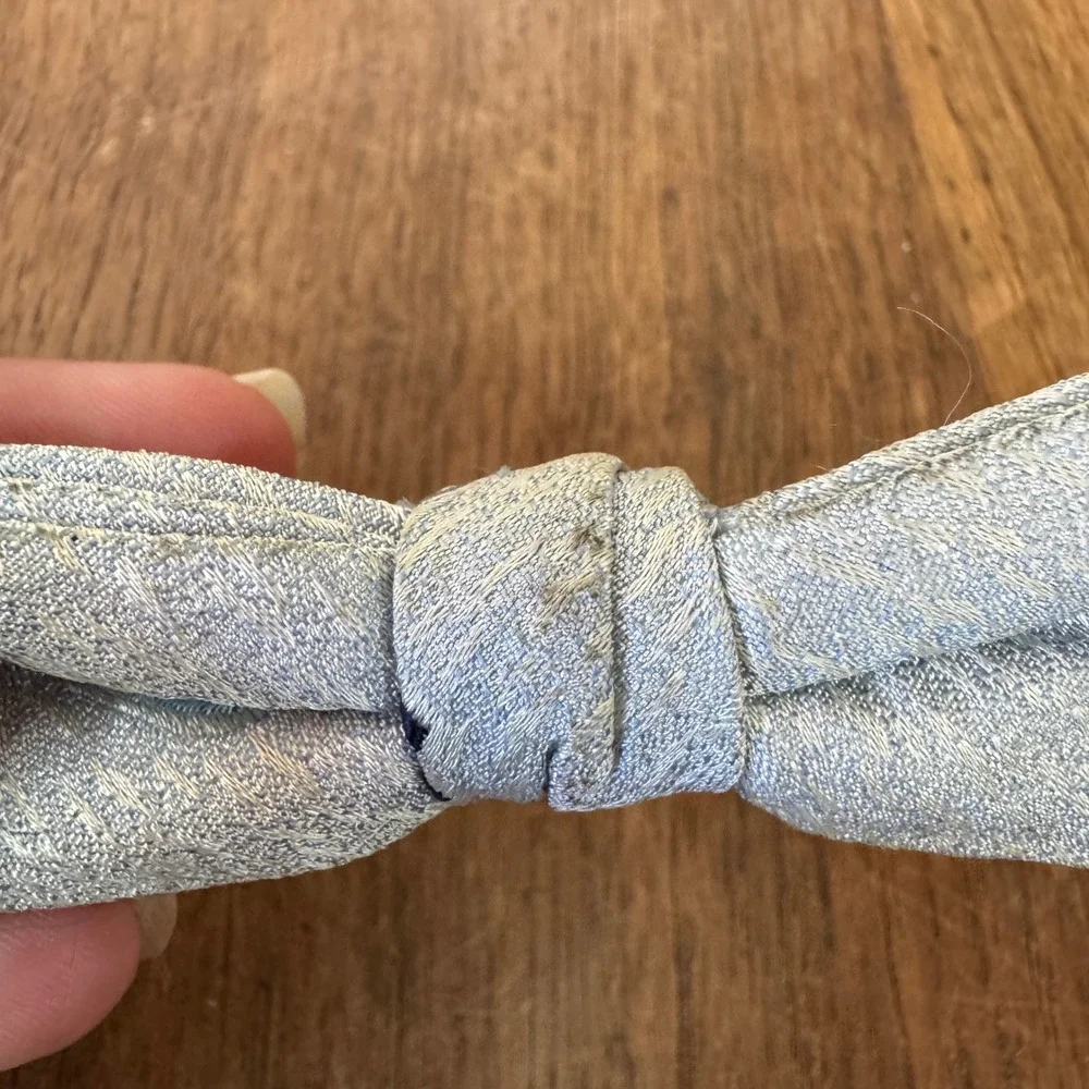 Vintage Beau Brummell Snap‎ On Bow Tie Powder Blue Diamond Pattern